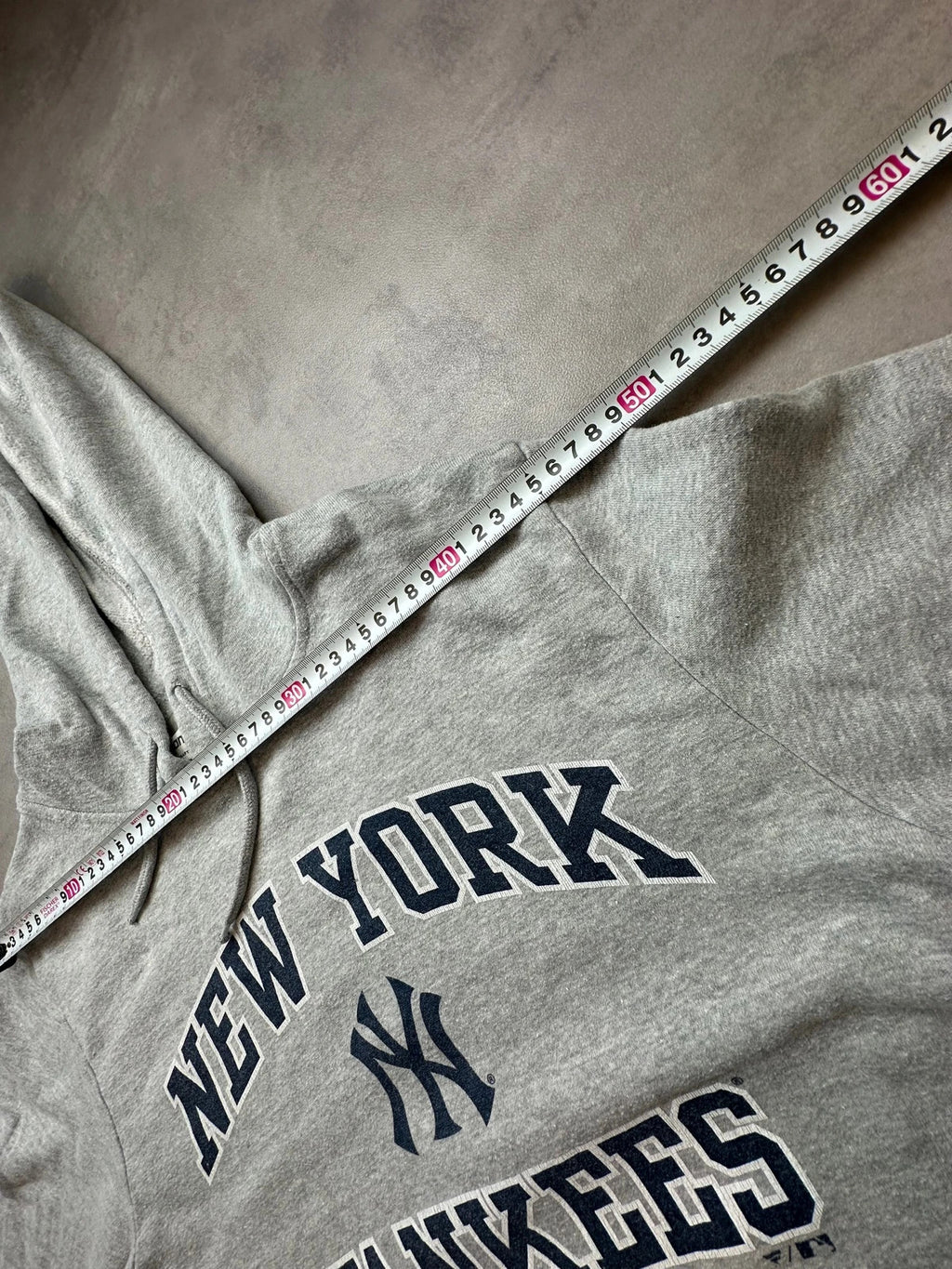 Hoodie Vintage New York Yankees MLB – Gris Chiné Y2K