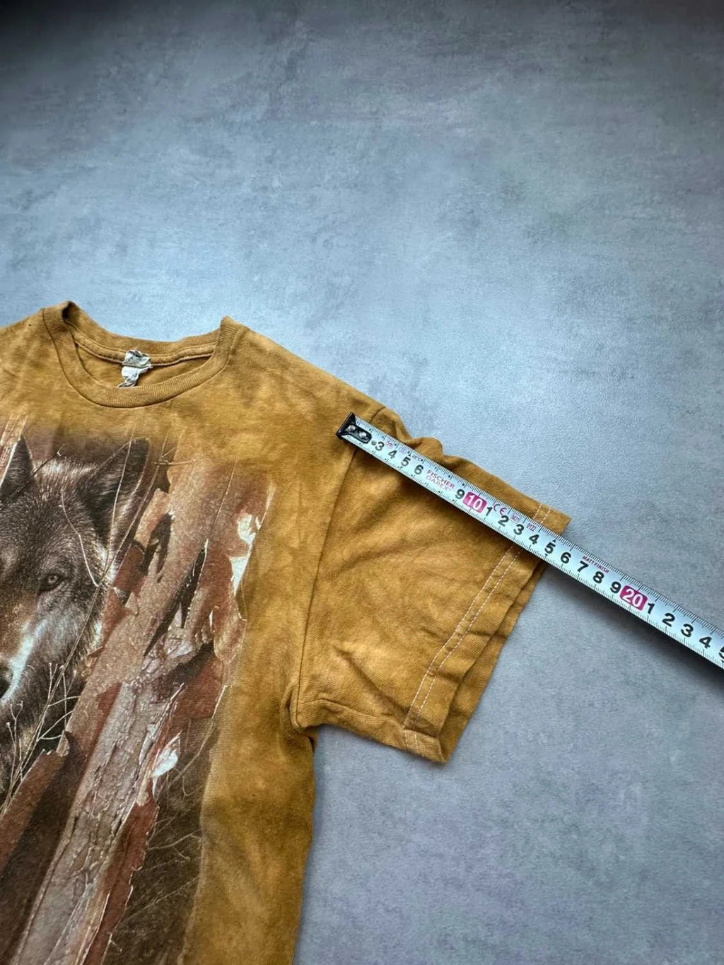 Tee Shirt Vintage Wolf Forest Graphic Moutarde – Animal Print 90s Y2K
