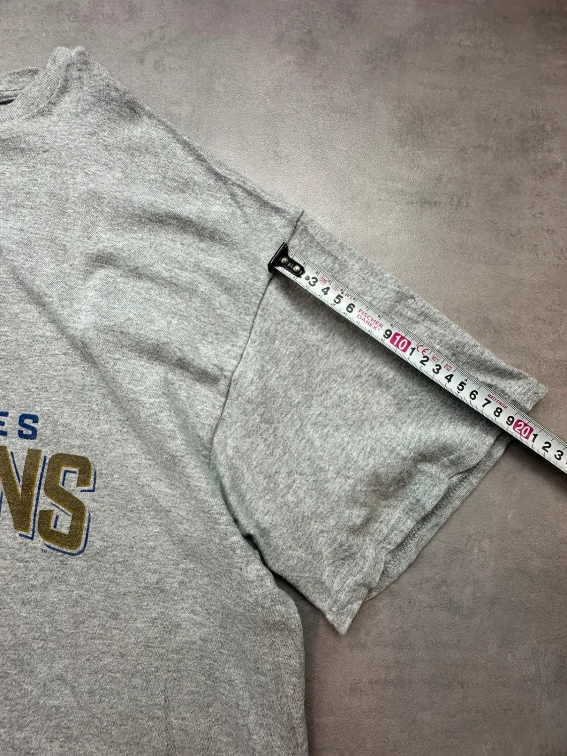 Tee-shirt MLB Vintage Chicago Cubs Majestic 2016 World Series Champs Gris