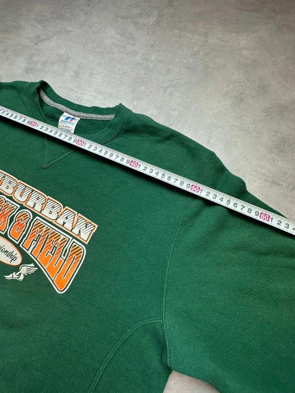 Sweat Russell Athletic Vintage Suburban Track & Field Championship – Vert