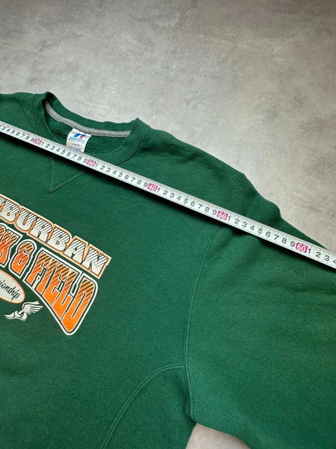 Sweat Russell Athletic Vintage Suburban Track & Field Championship – Vert
