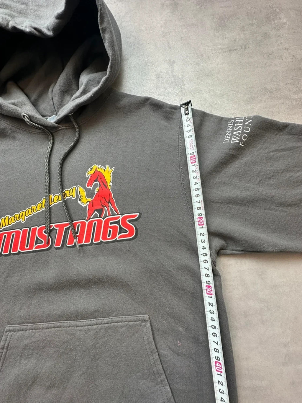 Hoodie Vintage Margaret Cleary Mustangs – Gris Foncé