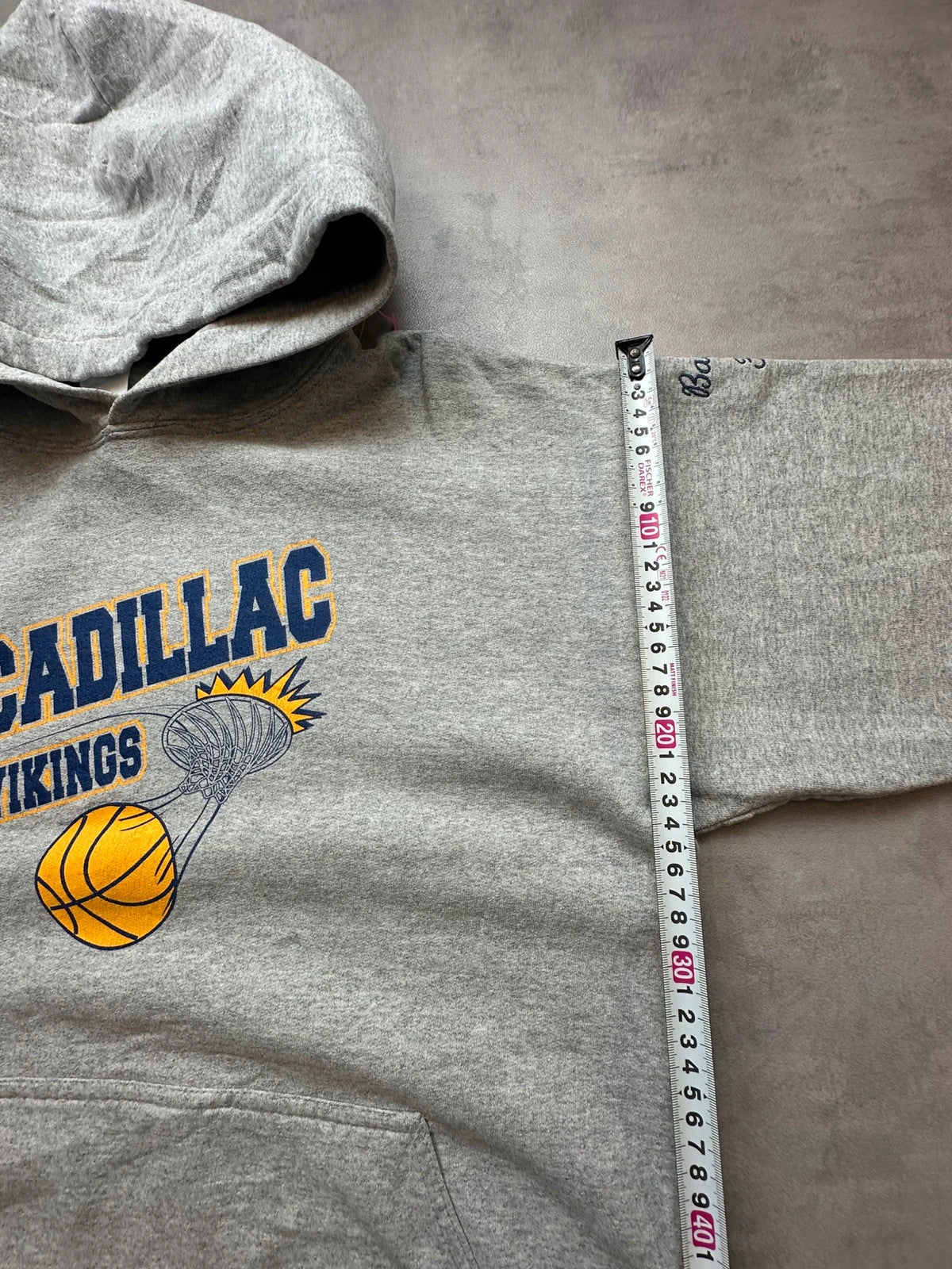 Hoodie Vintage Cadillac Vikings Basketball – Gris
