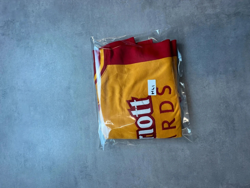 Maillot Basketball Vintage Marriott Madrid #50 – Jaune & Rouge