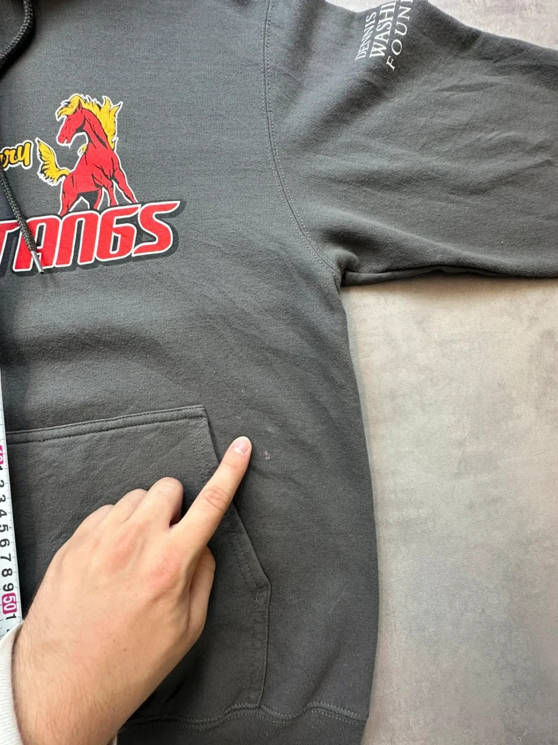 Hoodie Vintage Margaret Cleary Mustangs – Gris Foncé