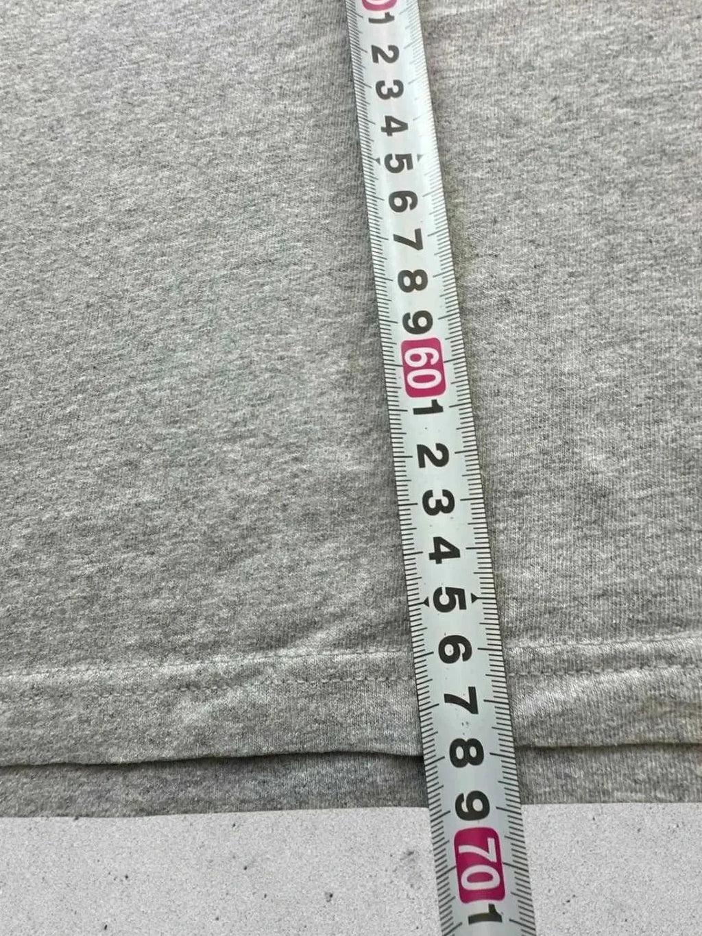 Tee-Shirt Adidas Vintage Hoosiers Tennis Gris – Sportswear US