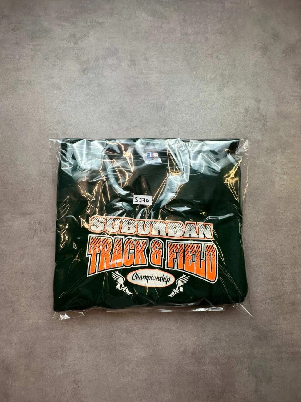 Sweat Russell Athletic Vintage Suburban Track & Field Championship – Vert