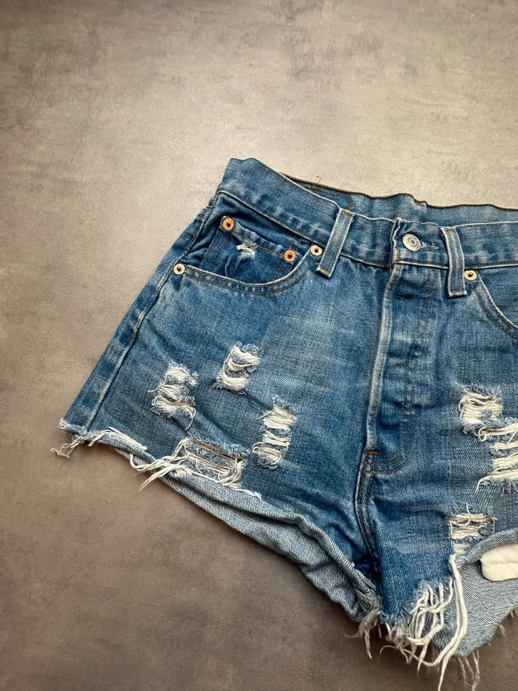 Short en Jean Levi's Vintage Destroy Regular Fit